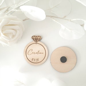 Badge personnalisé | Badge mariage personnalisé | Marque place | Badge mariage | Badge bois |Cadeau invités | Cadeau mariage | Badge témoin