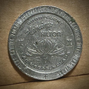 1979年.フラミンゴヒルトン カジノ専用ゲーム用他 VTG 1979 One Dollar Coin Gaming Token Flamingo Hilton Las Vegas