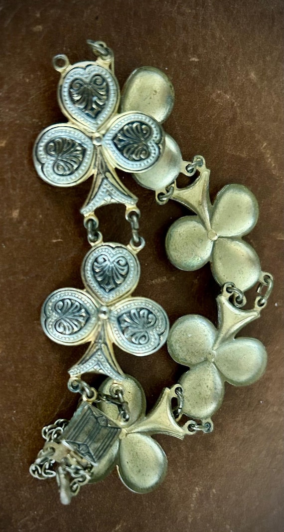 Antique Fleur-de-lis Bracelet
