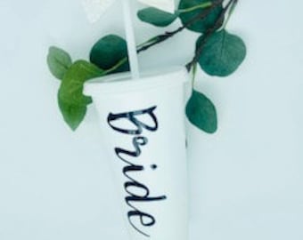 Bride to Be Cup,  White Cup With Straw, Bridal Shower, Hen Party Gift, Glitter Bow, , Unique Gift Idea, Mrs to Be Gifts, Girls Weekend Gifts