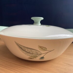 Vintage Wedgwood "Woodbury" tureen | vegetable serving dish