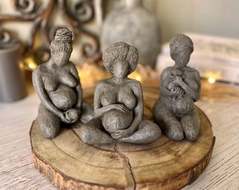 Gebärende Frauen SET – Gebärende Frau Skulptur Statue Hebamme Geschenk Doula Blessingway Schwangerschaft Neugeborene Rustikaler Geburtsraum