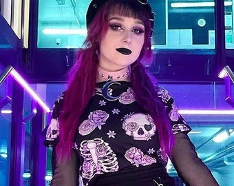 Schädel-T-Shirt für Frauen Schädel-T-Shirt Pastell Goth Gothic Top Goth-T-Shirt Goth-T-Shirt Gothic Kleidung Goth Kleidung Witchy Tshirt Goth Geschenke