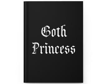 Puede incluir: Cuaderno negro con el texto "Goth Princess" en fuente gótica blanca.
