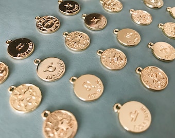 Ciondolo segno zodiacale placcato oro 14K / Fascino oroscopo / Ciondolo astrologico / Ciondolo disco moneta medaglione zodiacale d'oro per la lavorazione