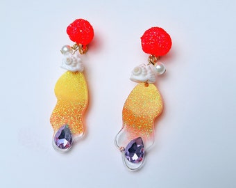 Pendientes NEON chapados en oro con concha en neón, colgante de resina fundido con piedra de cristal, concha en blanco, naranja, muy ligero