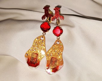 Pendientes de clip RUBY bañados en oro con langosta en rojo, muy ligeros, piedra de cristal tallado, colgante moldeado en resina sintética decorado, dorado