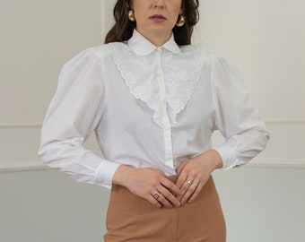 Vintage minimalist white shirt laced blouse puffy sleeve women Large