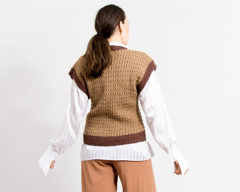 Vintage sweater vest brown V neck pullover knitted women size M image 4