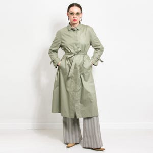 Vintage 90&#39;s light trench coat green oversized women size M/L