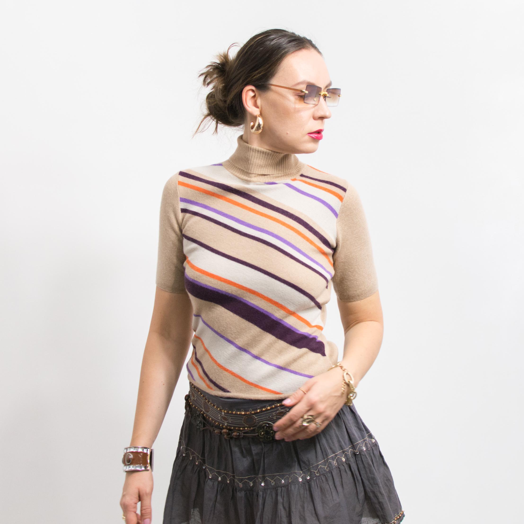 Knitted turtleneck top vintage wool short sleeve women size S
