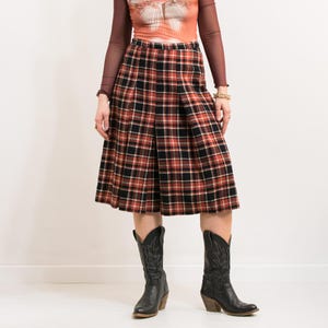 Tartan skirt Vintage pleated plaid midi women size M/L