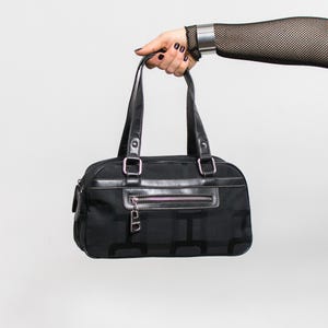 Nine West Black Baguette Bag | Y2K shoulder handbag with leather trim