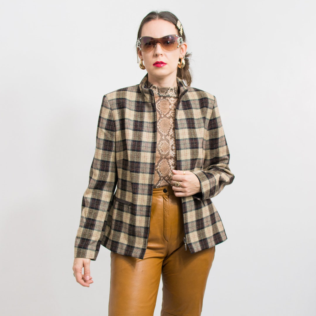 Heritage Plaid Jacket - Timeless Style in Classic Plaid