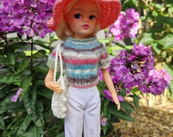 Doll Knitting Pattern for 11-12 inch Fashion Dolls Short Retro Top