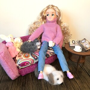 Doll Knitting Pattern for 11-12 inch Fashion Dolls Slim-fit Polo-neck Jumper