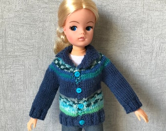 Doll Knitting Pattern for 11-12 inch Fashion Dolls Collared Cardigan