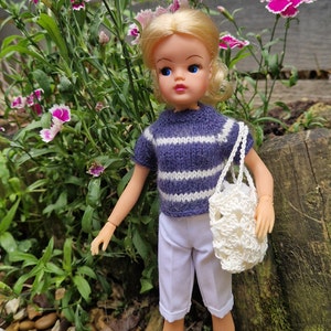 Doll Knitting Pattern for 11-12 inch Fashion Dolls Raglan Sleeve Striped T-shirt