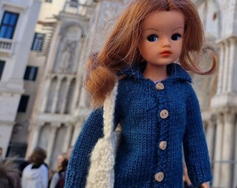 Doll Knitting Pattern for 11-12 inch Fashion Dolls Long Slim-fit Cardigan