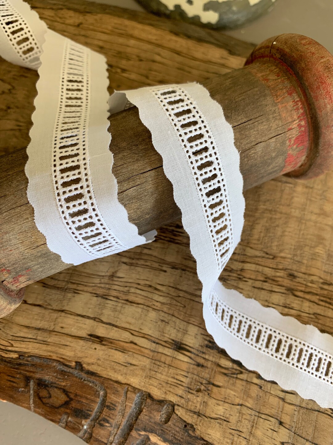 9927 White Swiss Entredeux 1 Wide Etsy