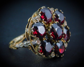 Stunning, Large Garnet Ring in 18K White and Yellow Gold. Floral Accent Details. Statement Ring.  Size 8 1/4