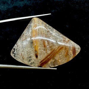 78 Cts. Golden Rutile Quartz Gemstone Healing Quartz Rutile Fancy shape Cabochon Rare find Golden Rutile Stone Size 38x29x12 MM