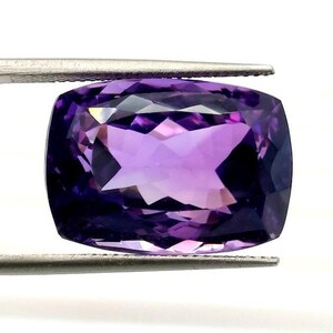25 Cts Unique Amethyst Gemstone Top Quality, Amethyst, Natural Faceted Brazilian Amethyst, Size 19x14x12 MM Lotus Cut, Cushion Shape.