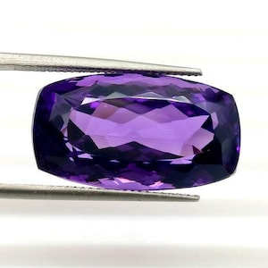 25 crt Amazing Unique Amethyst Gemstone Top Quality, Amethyst, Natural Faceted Brazilian Amethyst, Size 12x22x12 MM Cushion Shape.