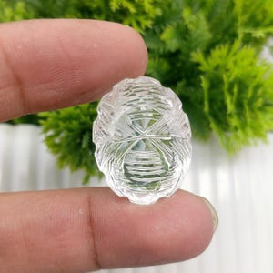 Pietra preziosa di quarzo trasparente intagliata: cristallo ovale, 36,55 carati (24x18x12,5 mm)