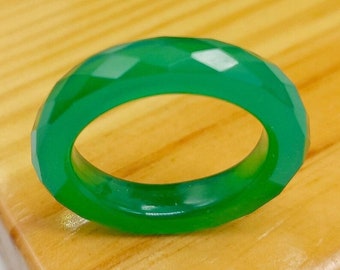 Unique Single Gemstone Ring Band, Natural Green Onyx, Faceted Gemstone Made Ring/Fashion Jewellery.