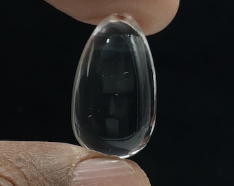 Clear Quartz Crystal Egg: 35.80 Cts Sparkling Gemstone (24x14 MM)