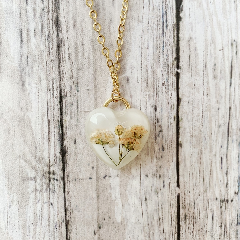Resin Heart Necklace With Dried Real Flower Pendant Woodland Etsy