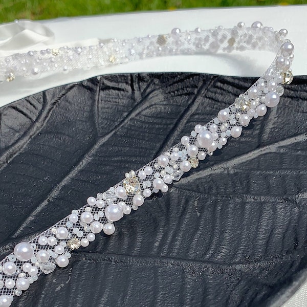 Slim illusion pearl bridal belt, Thin transparent jeweled wedding sash, Elegant wedding dress belt for bride on satin ties
