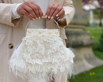 Whimsical wedding purse with ostrich feather, Light ivory flower lace bridal purse, Elegant evening clutch, Handmade women kiss lock handbag