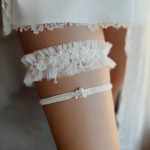 Exquisite light ivory tulle garter for bride, Jeweled lace and pearl garter, Fantasy wedding garter, Fancy bridal garter, Leg garter set