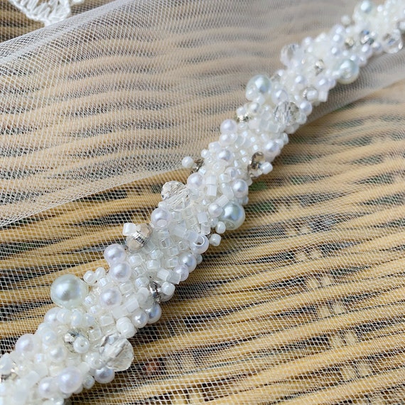 Ceinture de robe de mariee en perles blanches fine ceinture de mariee en satin ivoire clair elegante ceinture decoree pour la mariee fine ceinture de mariee bijou pour la robe Etsy