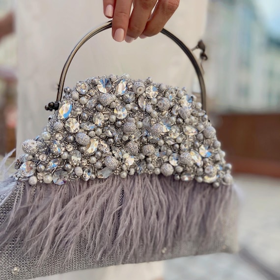 Women's Gold Glitter Evening Clutch Bag – Designer Style Handbag – Detachable Chain Strap – BAIGIO