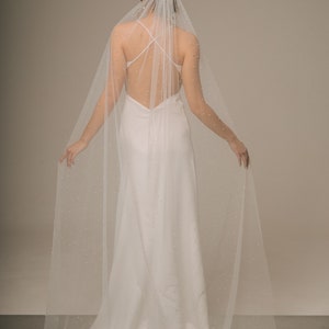 Elegant tulle wedding veil with pearls, Cathedral wedding veil, Long pearl veil with comb, Chapel fingertip bridal veil, Bridal headpiece image 4