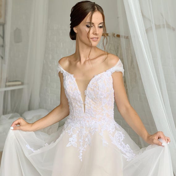 deep v corset for wedding dress Romantic Boho Deep V Neck Floral Lace Corset Bridal Dress 42