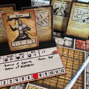 HeroQuest Character Tray/Player Dashboard - Mit magnetischer, trocken abwischbarer Oberfläche