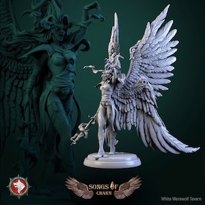 Kelaina Sanguinary mage - Miniature 32mm/75mm Scale and Bust - White Werewolf Tavern