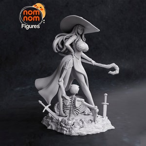 Sorceress - Nomnom Figures