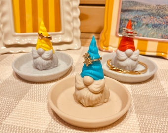Gnome with Hat Ring Dish| Vanity Organizer| Creative Dish| Jewelry Ring/Bracelets Organizer| Office Home Decor Accessories| Holiday Gift