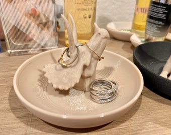 Triceratops Ring Holder Dish| Vanity Organizer| Ring/Bracelets Organizer| Jewelry Ring Holder| Accessories Holder| Vanity Gift| Holiday Gift