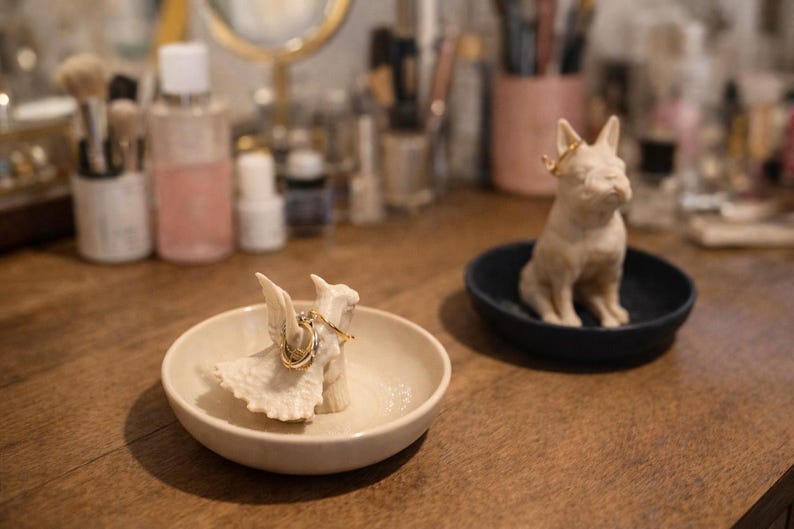 Triceratops Ring Holder Dish|| Entryway Key Tray| Ring/Bracelets Organizer| Tabletop Key Bowl| Creative Home Decor| Holiday Gift image 4