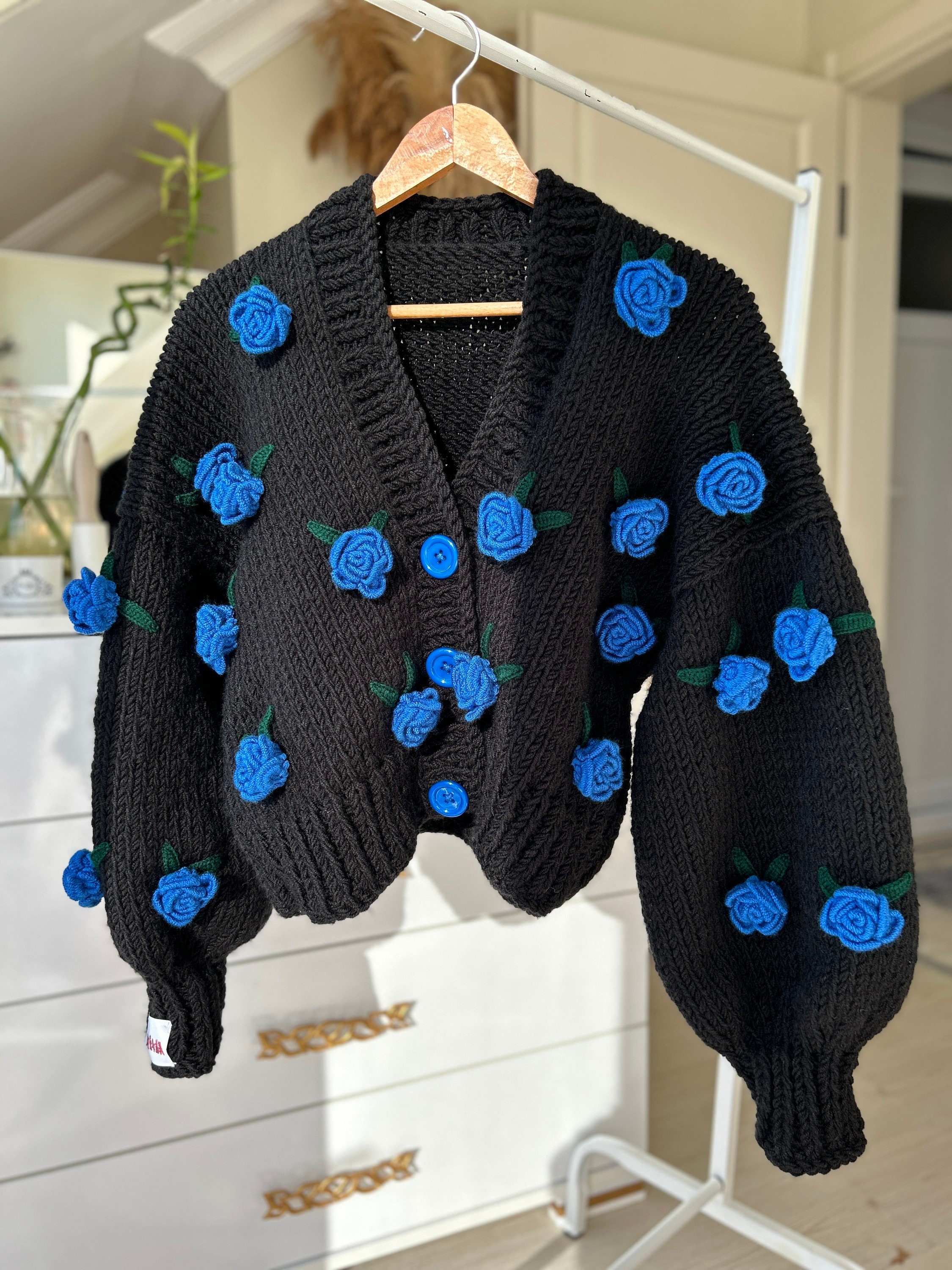 Leilayca Gothic Lolita Black Rose Cardigan , Chunky Cropped