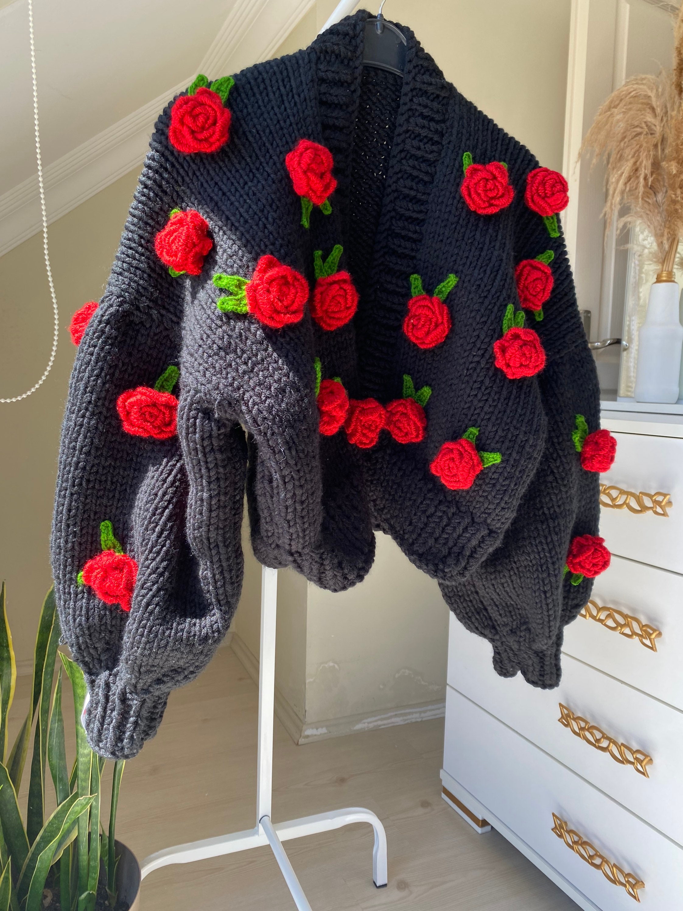 Leilayca Black Oversize Cardigan With Red Roses,handmade Floral