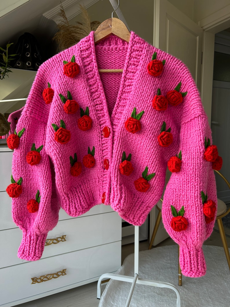 Vintage pink cropped layering cardigan top