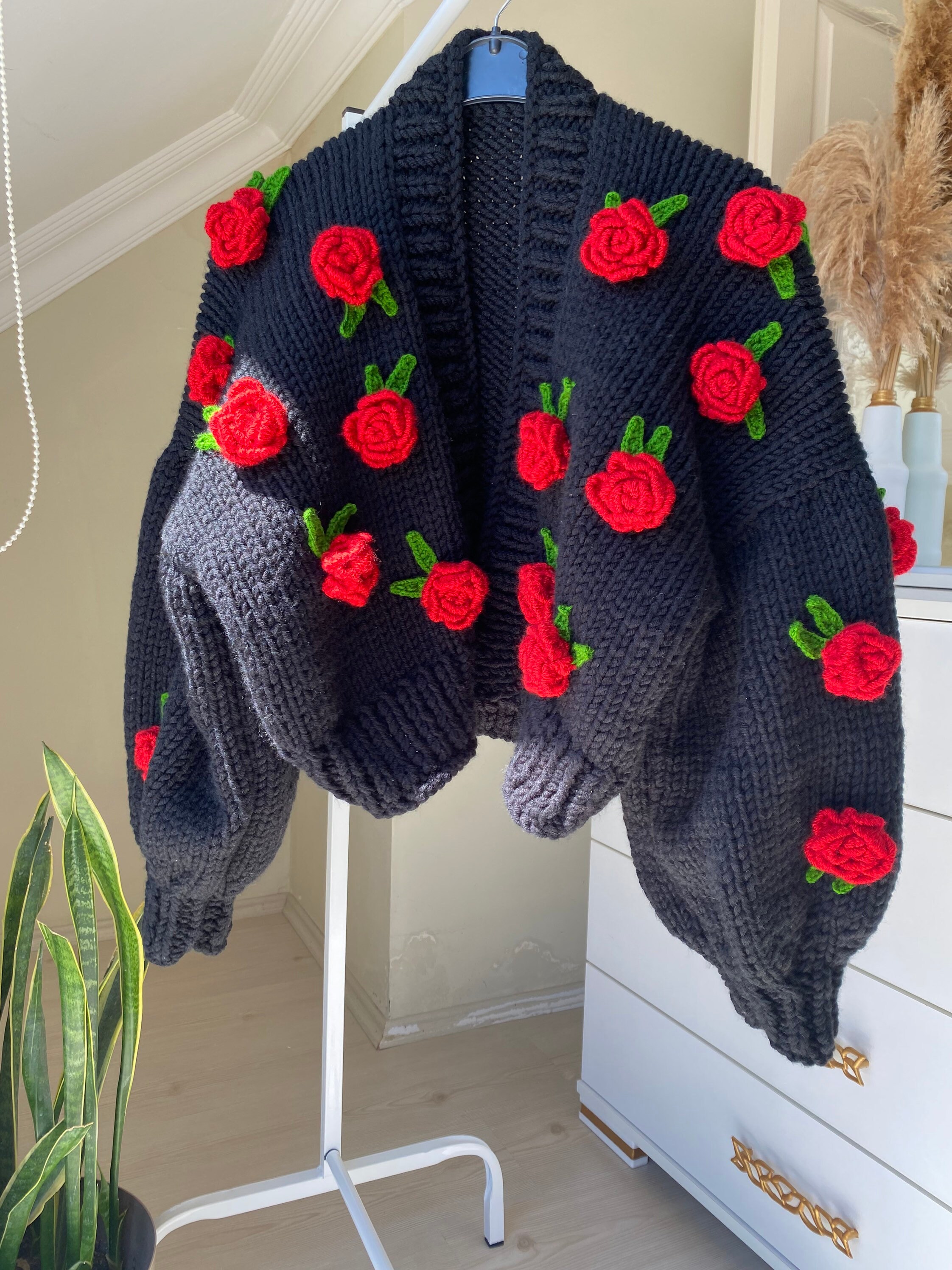Leilayca Black Oversize Cardigan With Red Roses,handmade Floral