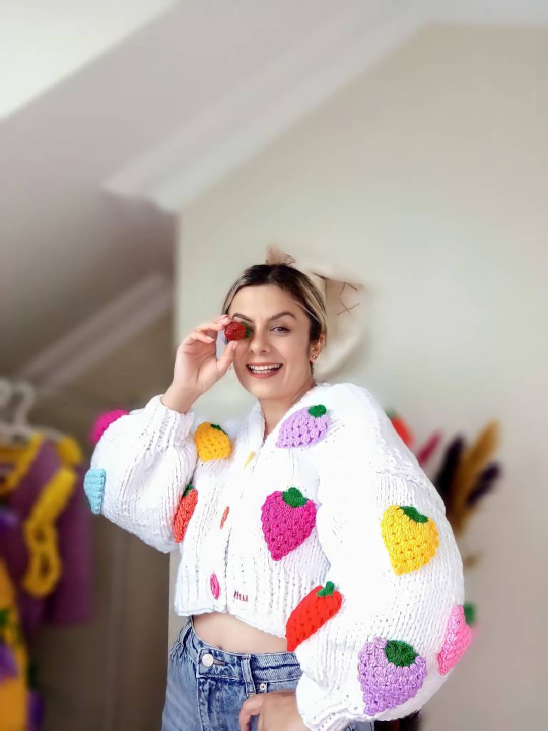 Leilayca, cardigan con fragole 3D, maglione spesso ricamato con